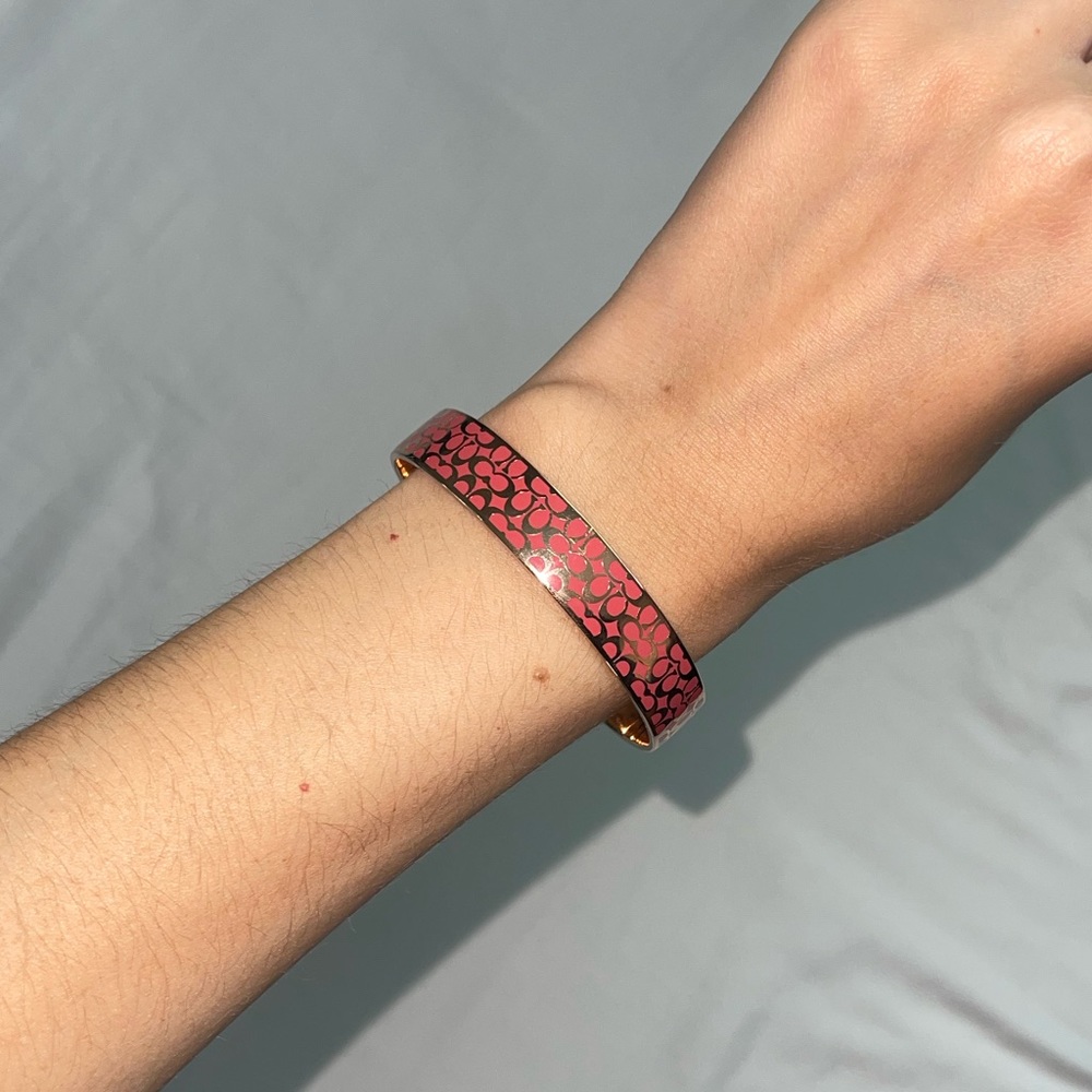 Coach Signature Enamel Bangle ❗️NEW WITH TAGS❗️